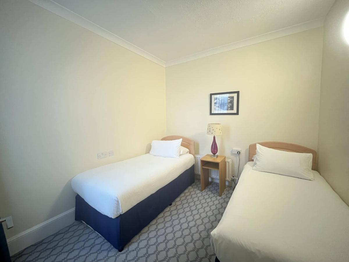 Avisford Park Hotel Аръндел Екстериор снимка